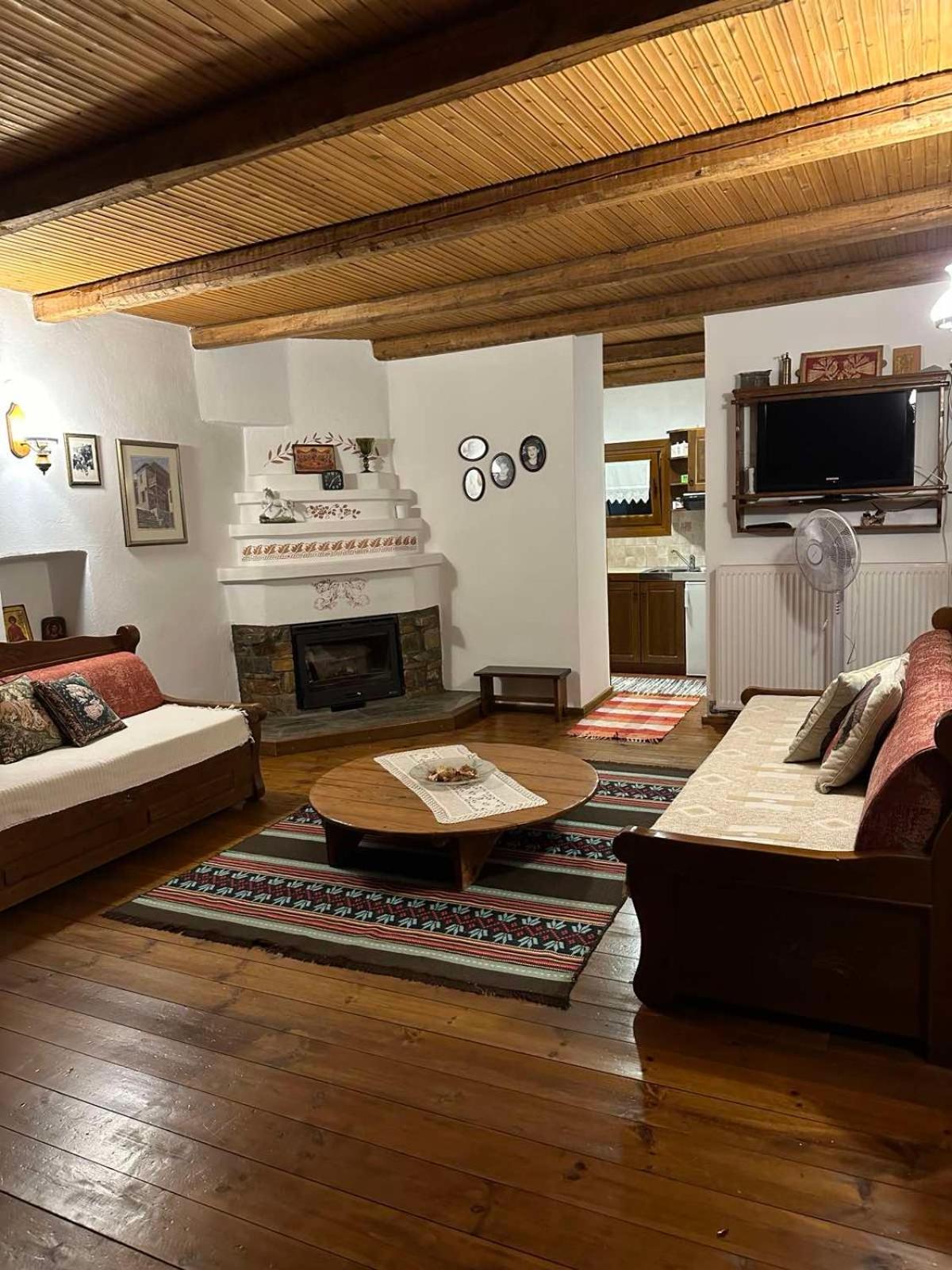 Appartamento Το Ανώι Palaios Panteleimonas Esterno foto
